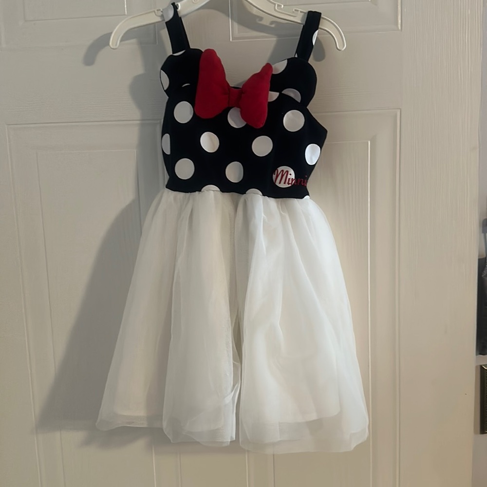 Minnie Mouse dress with shawl